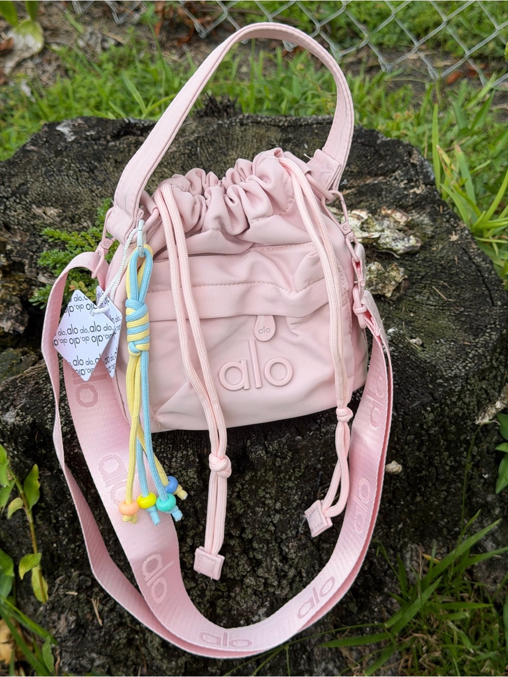 ALO Yoga Blush Pink Drawstring Mini Bucket Bag - Picture 5 of 16
